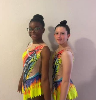 LINDA NSUE Y UXUE MARTÍN